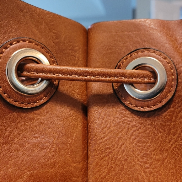 Handbag Republic Classic- cognac color, vegan leather - Picture 6 of 14